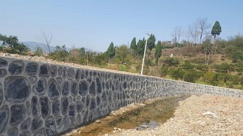 酒埠江项目浆砌石挡墙